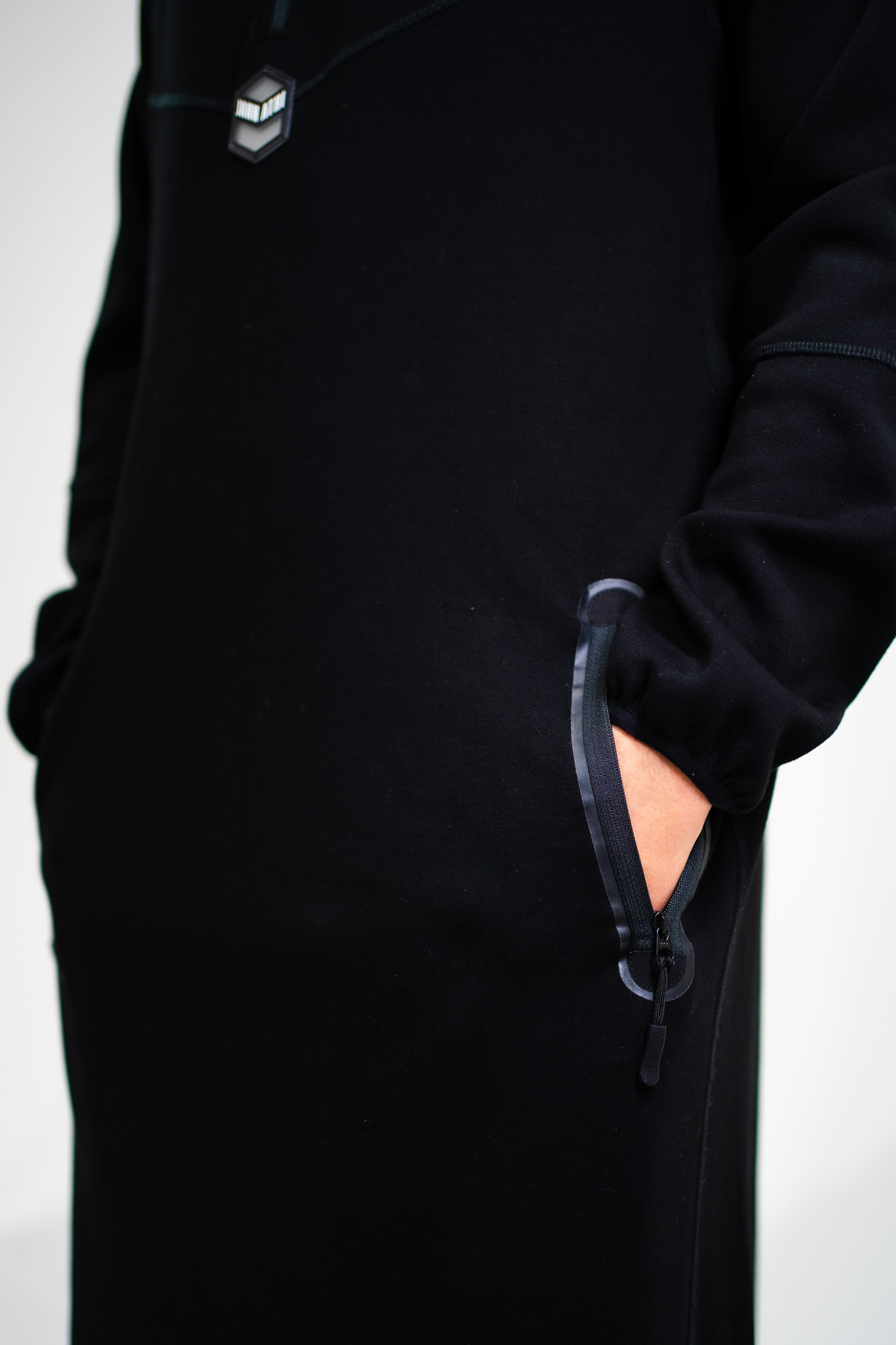 TECH THOBE™ MIDNIGHT