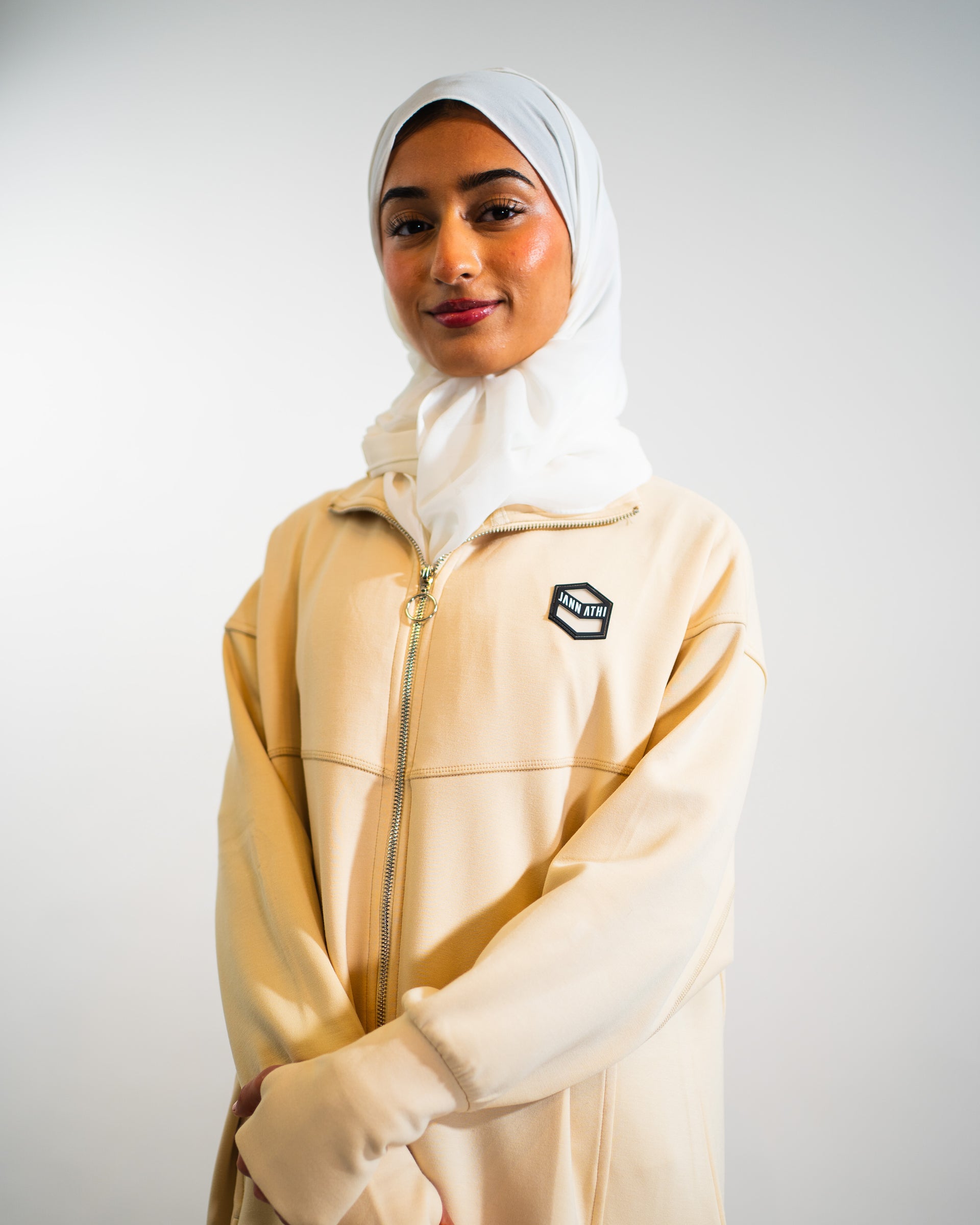 TECH ABAYA™ SAND